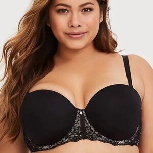 NWT Torrid Black Microfiber Lightly Lined Multi-way Convertible Strapless Bra